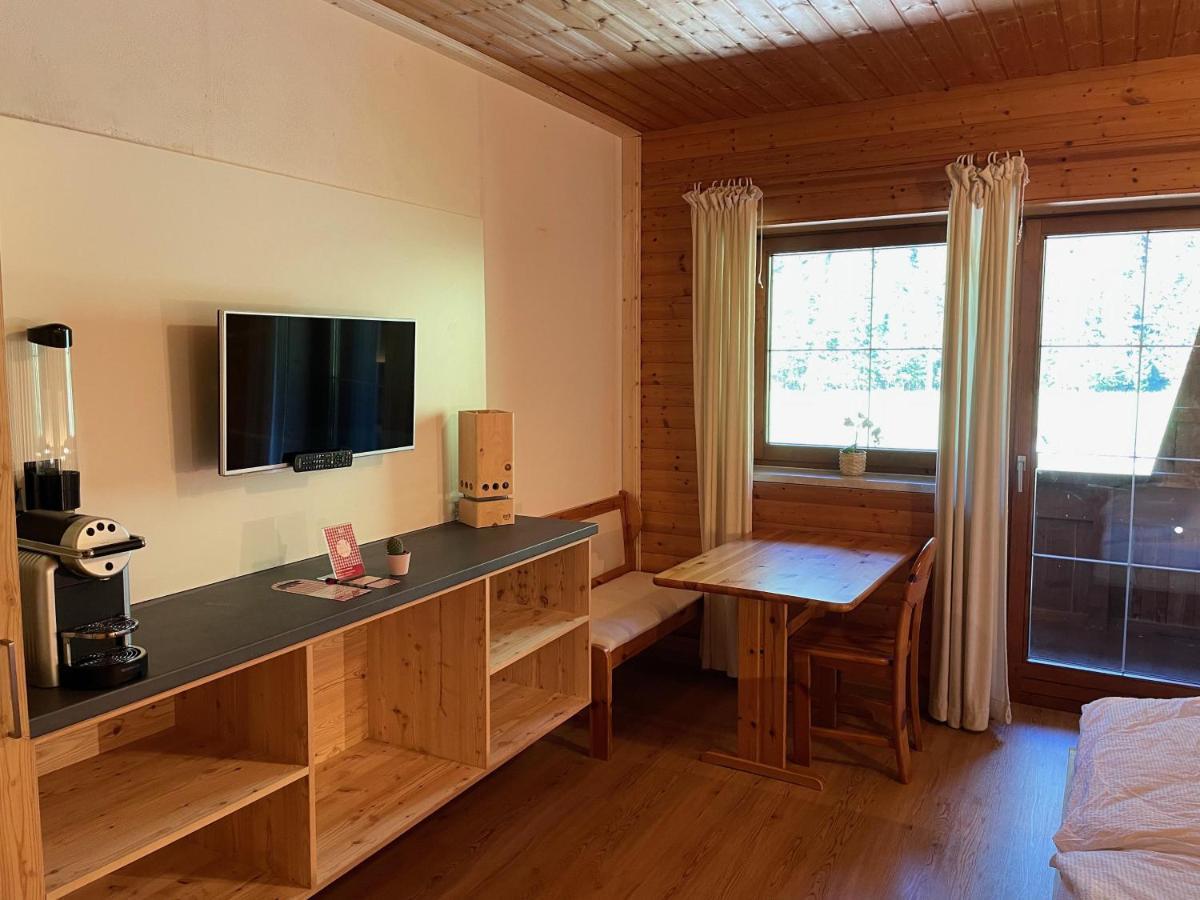 Apartpension Barenwirt Leutasch Exterior foto