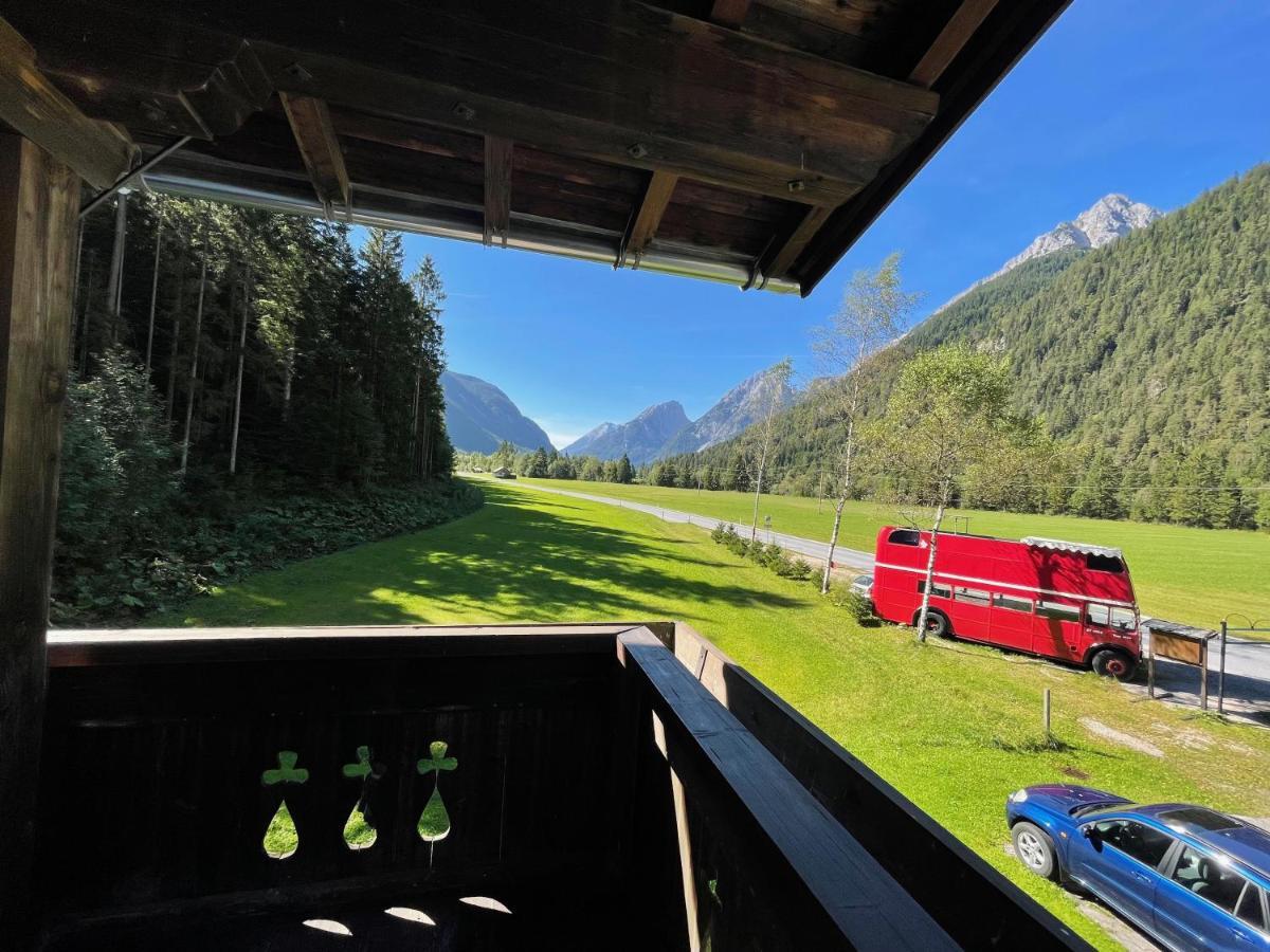 Apartpension Barenwirt Leutasch Exterior foto